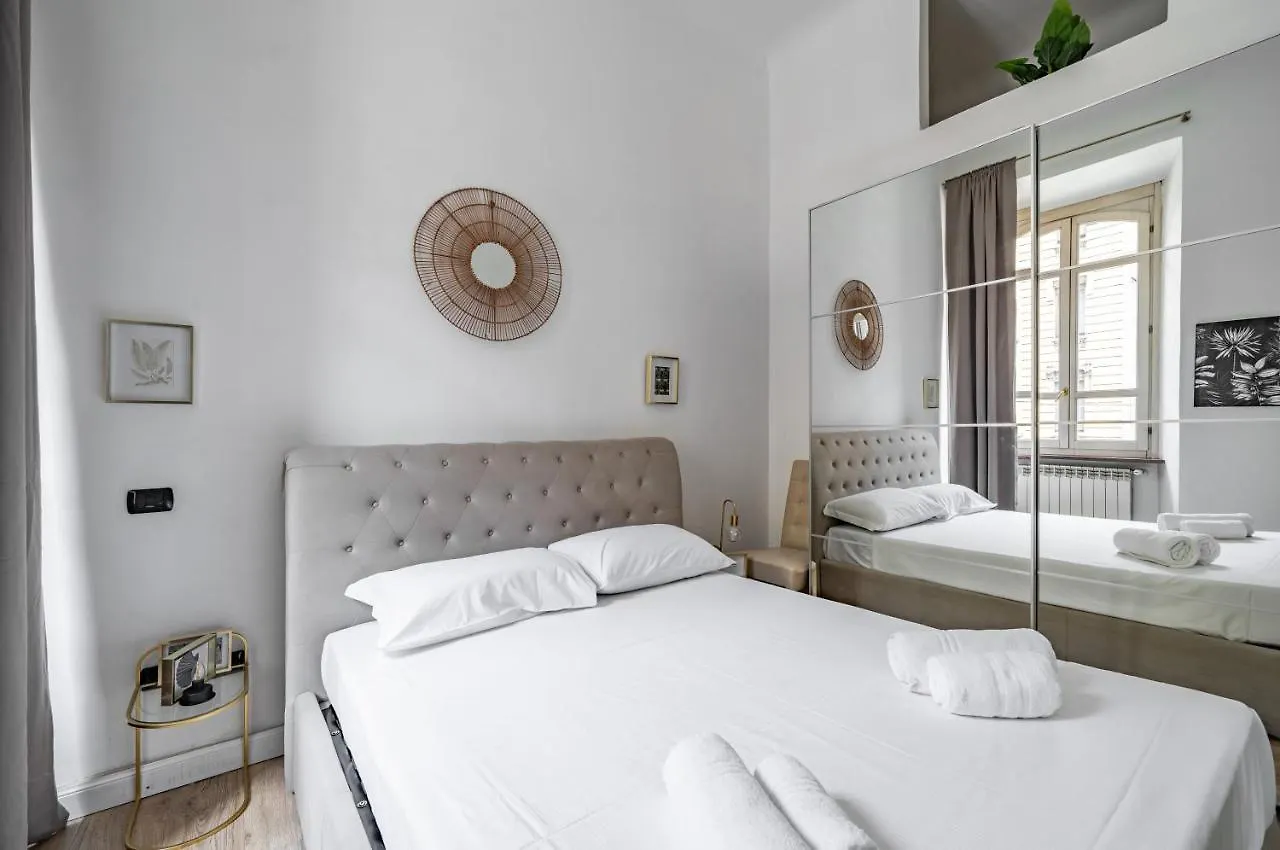 Isola And Garibaldi District Lovely Apartment Milan